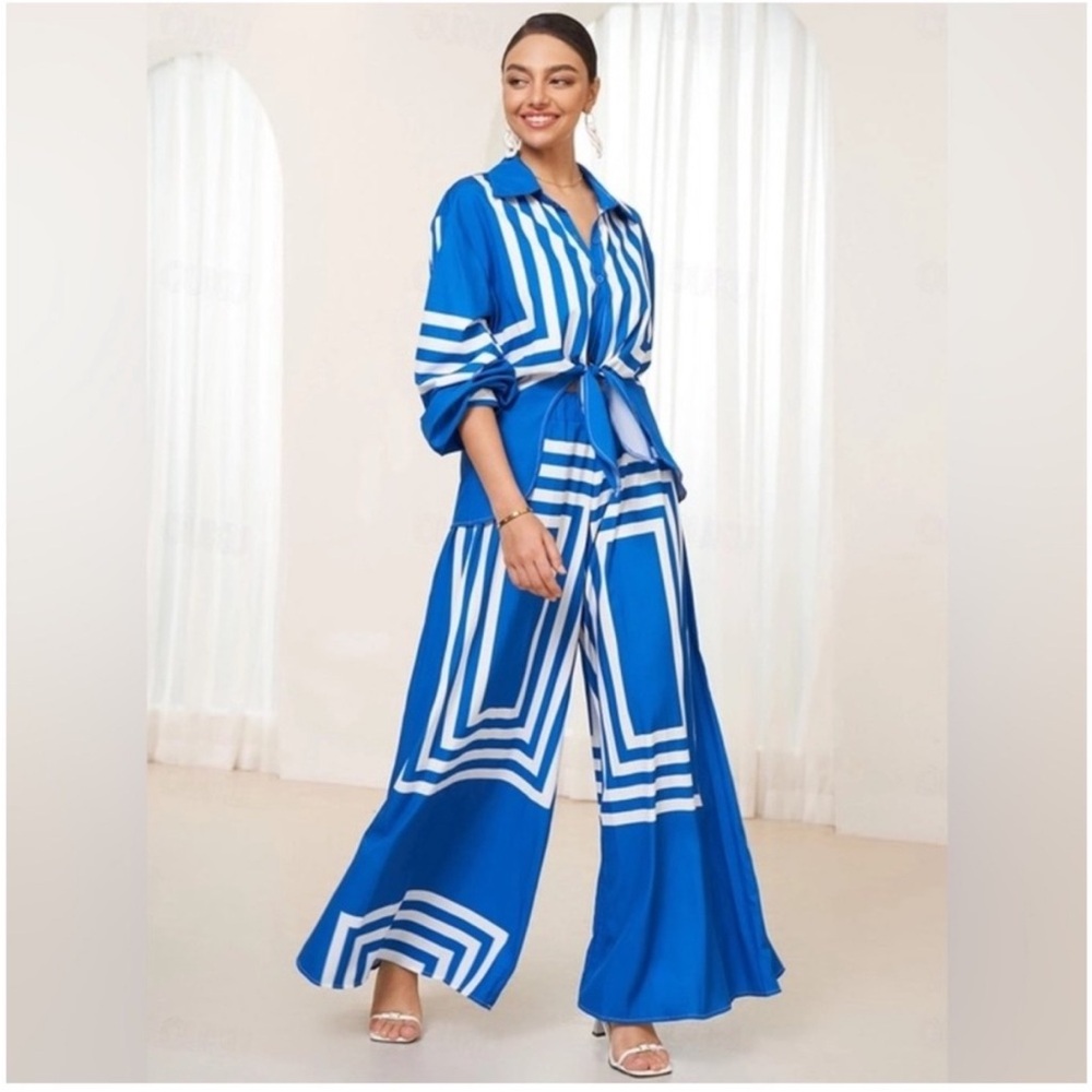 Commense Blue & White Geometric Wide-Leg Set